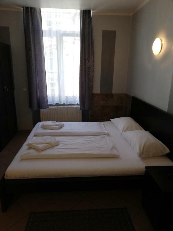 Angel Hotel Франкфурт-на-Майне Экстерьер фото