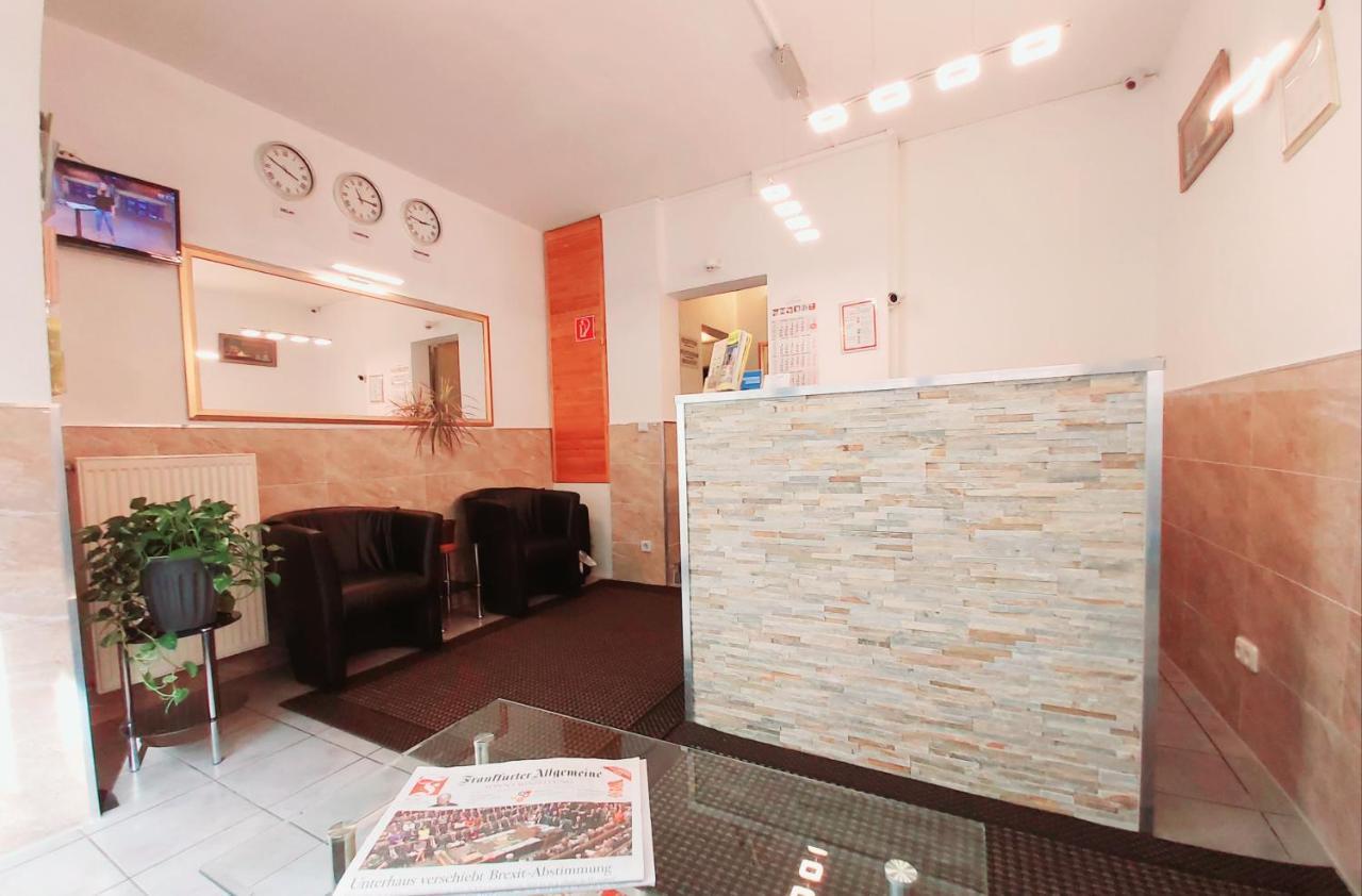 Angel Hotel Франкфурт-на-Майне Экстерьер фото